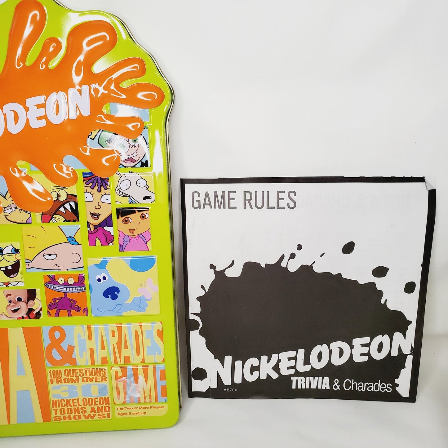 Vintage '04 Nickelodeon Trivia & Charades Game. Over 1000 questions & 30 Characters