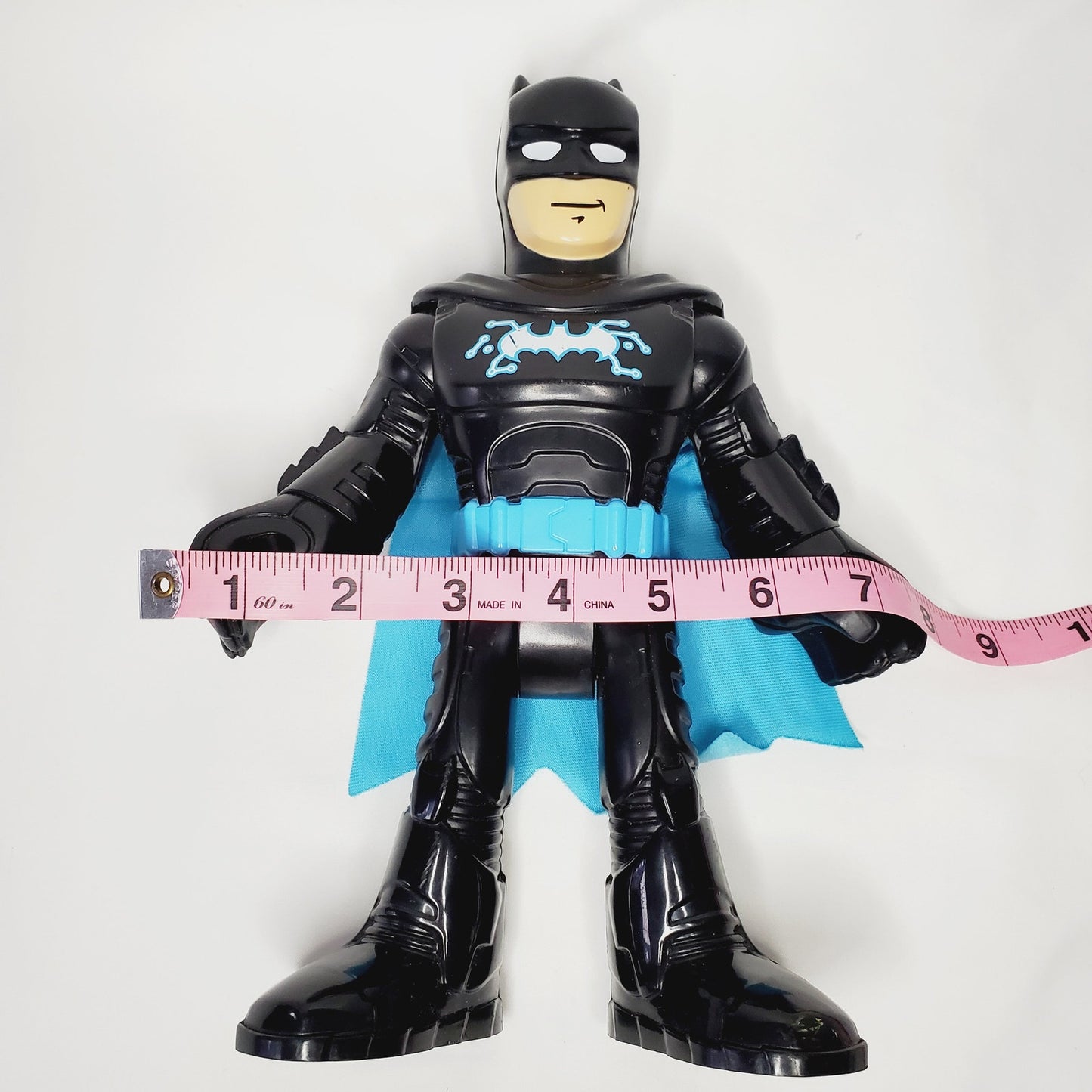 Batman w/ Cape DC Super Friends Fisher Price 10.5" Posable Figurine 2019 Action Figure Toy - New