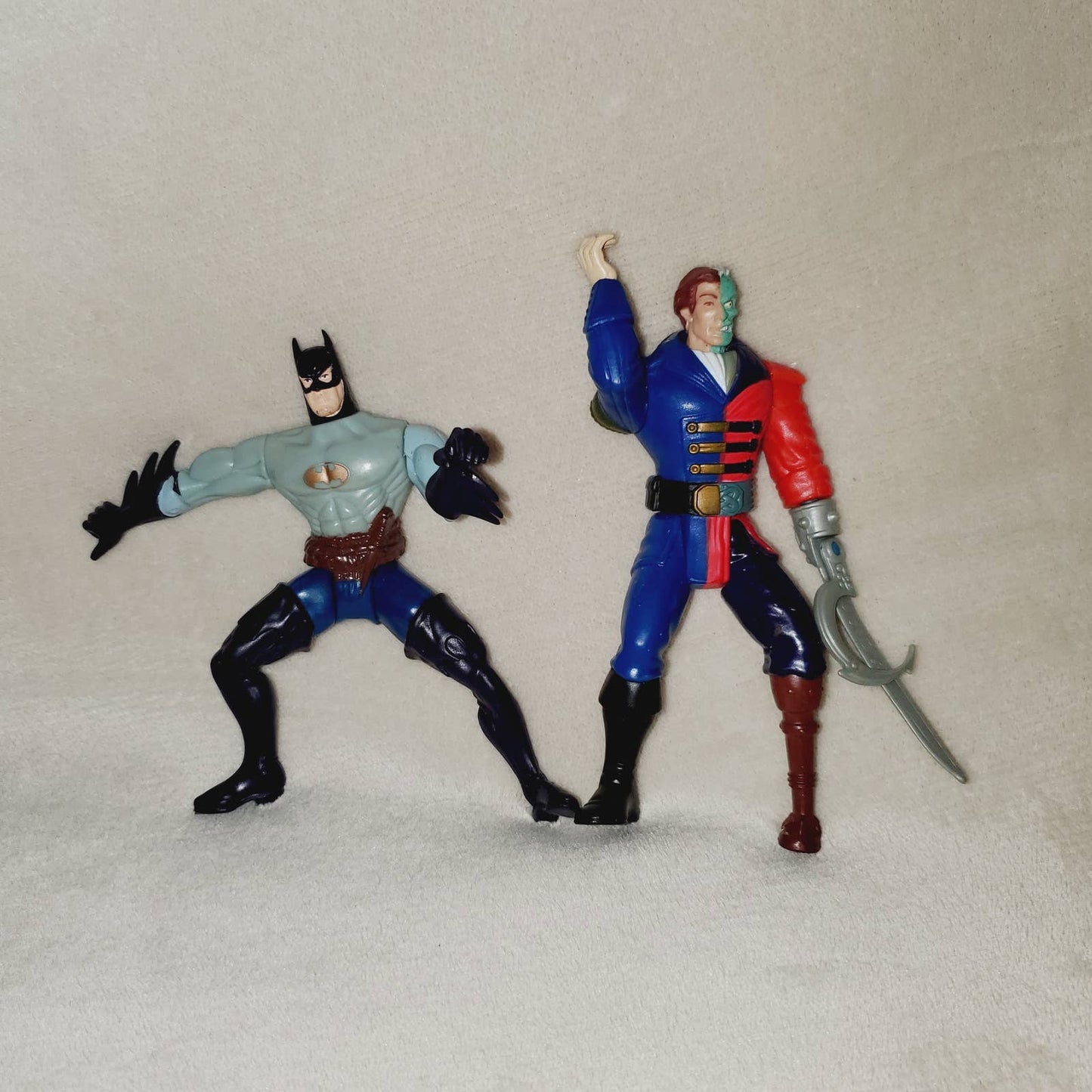 '94 Vintage Twisted Arm Kenner Toys Legends of Batman: Pirate Batman & Two-Face