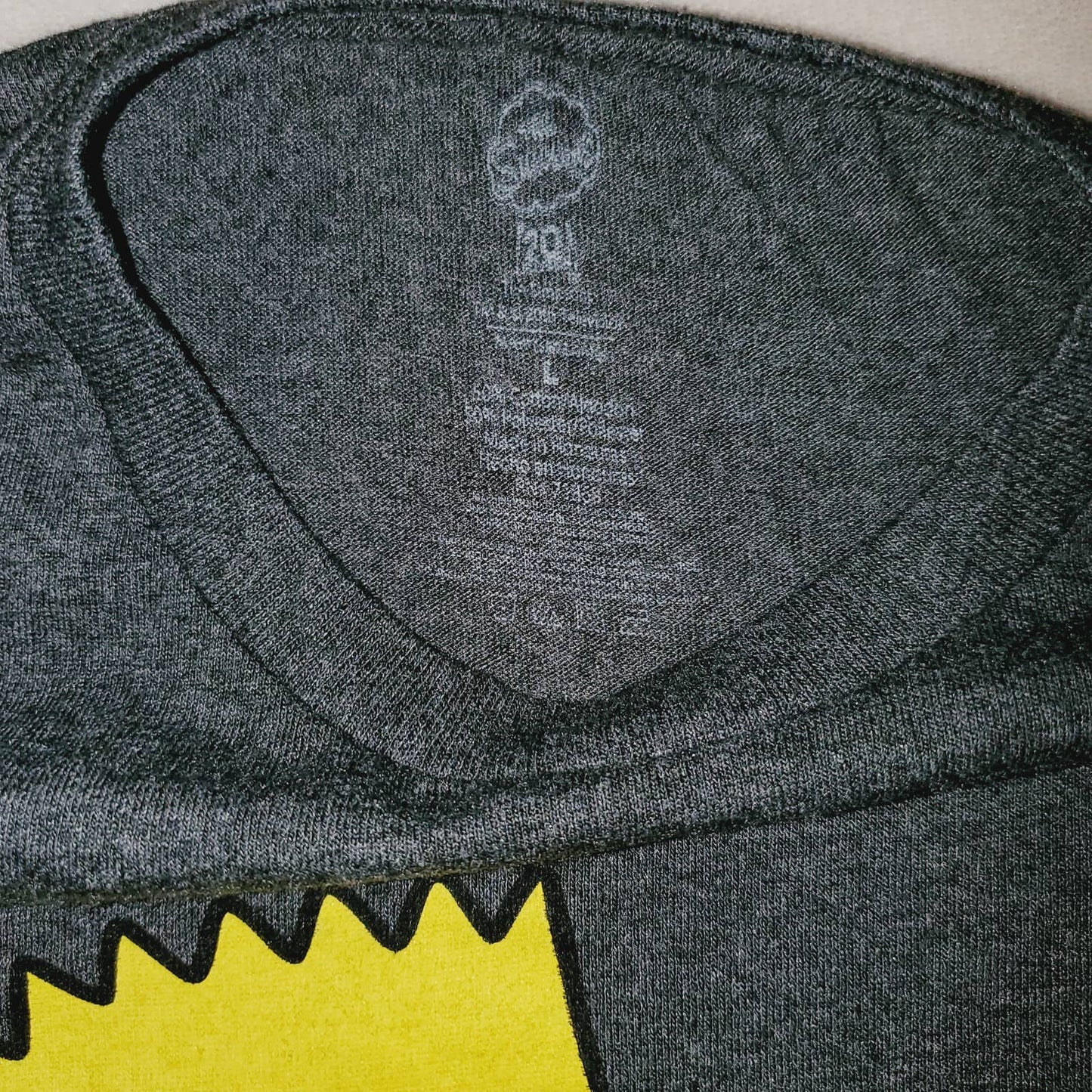 Bart Simpson w/ Slingshot Unisex Large Short Sleeve Graphic Tshirt - NWOT