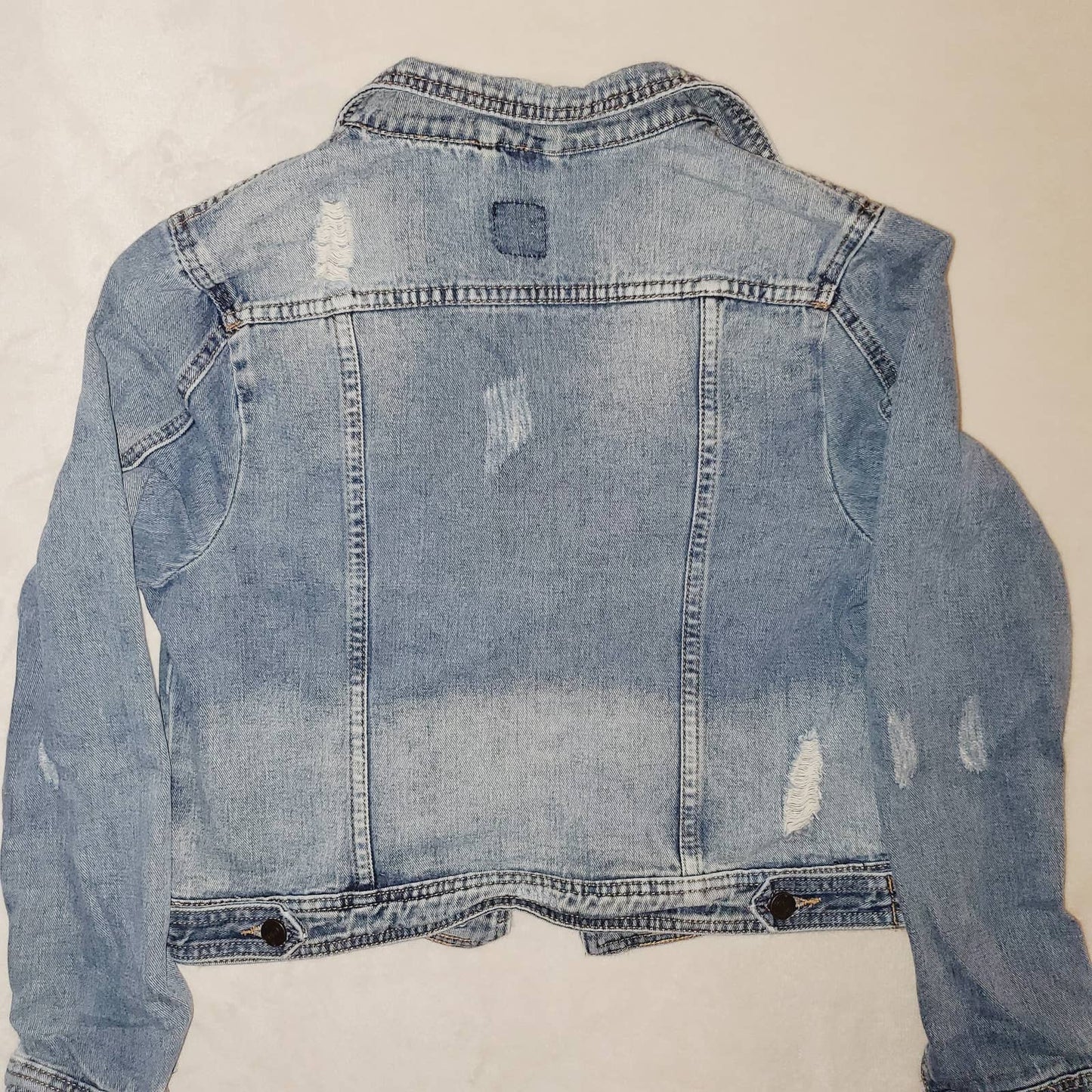 Boom Boom Jeans Cute Distressed & Ripped Jean Jacket. Med. Pockets - LNew