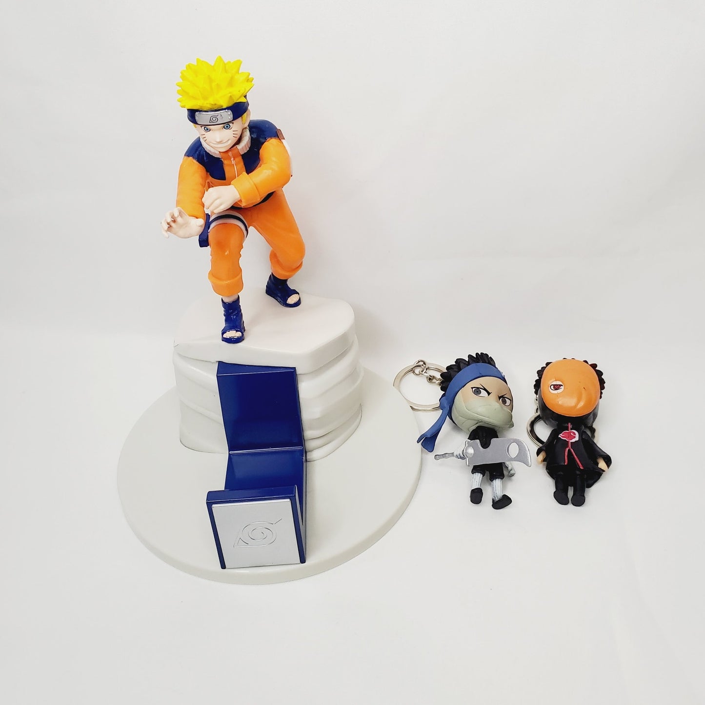 '02 Vintage Naruto Game Controller Phone Stand + 2x Keychains Obito & Zabuza