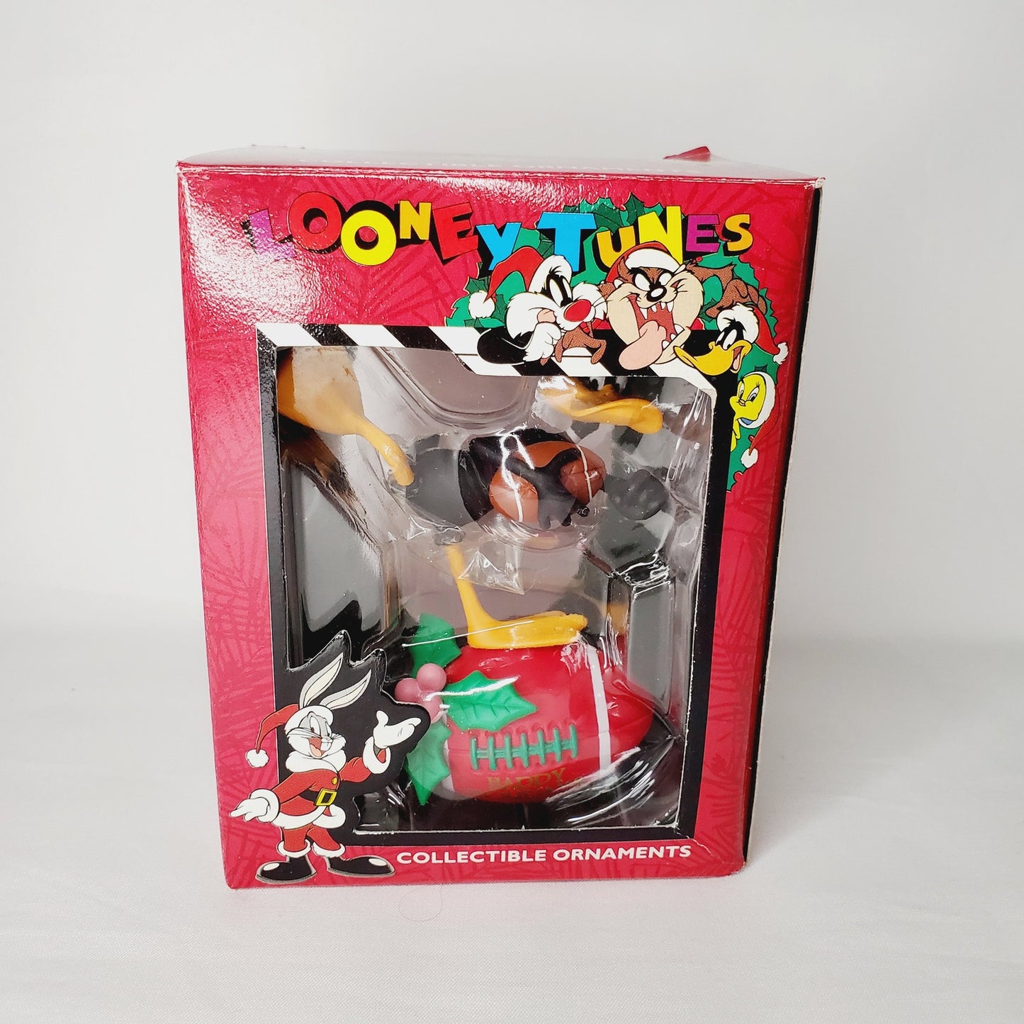 '96 Vintage Looney Tunes Christmas Collectible Ornaments and Snow Globe - NIB&NWT