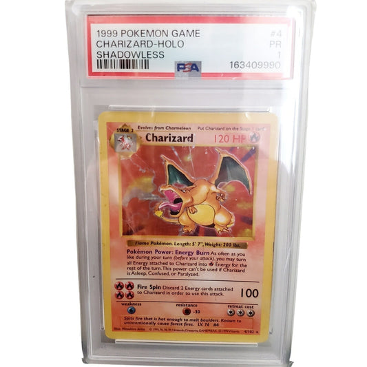 '99 PSA Graded Charizard Holo Shadowless in Plastic Protector Pokemon 4/102