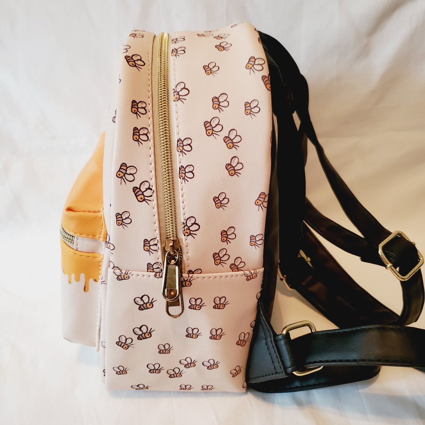 Disney Winnie the Pooh Loungefly  "oh, bother!" Honey Bees Mini Backpack