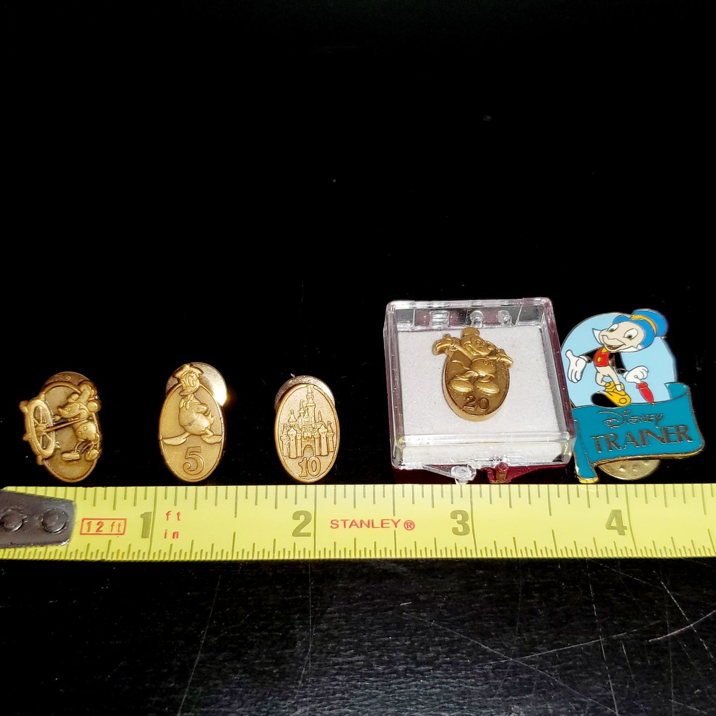 5x Vintage Disney World Cast Member Exclusive Name Tag Anniv. Collector Pins