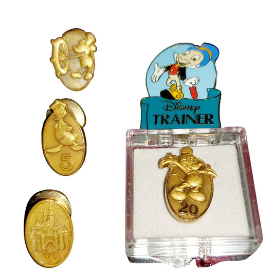 5x Vintage Disney World Cast Member Exclusive Name Tag Anniv. Collector Pins