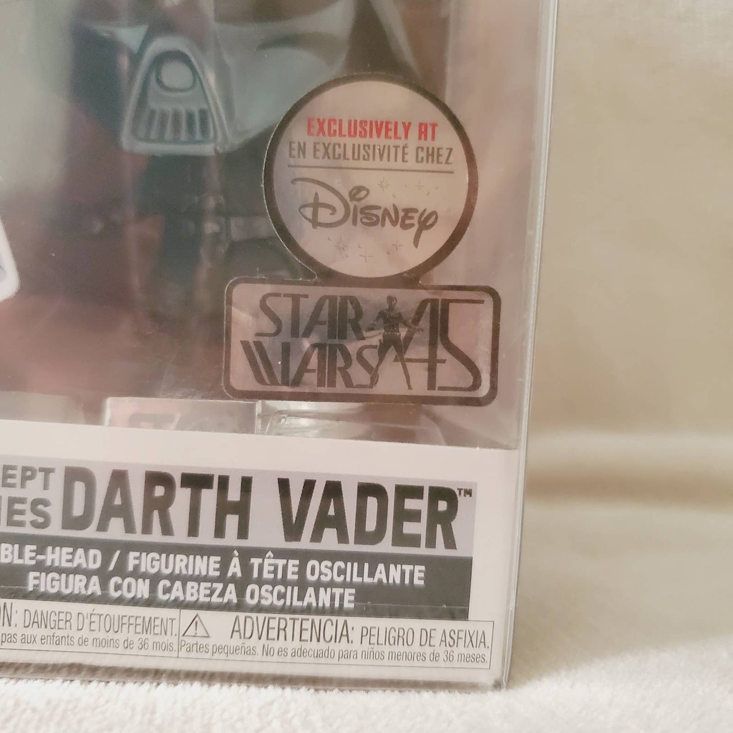 Disney Star Wars Darth Vader Pop w/ Box Protector '22 Disney Parks Exclusive Funko