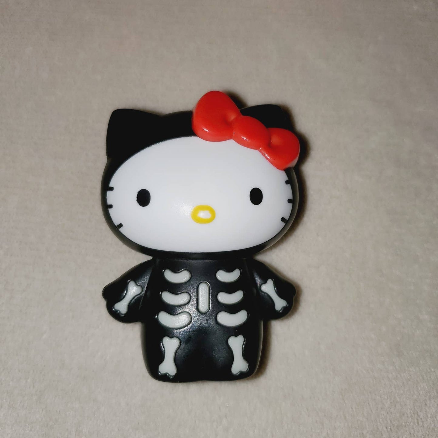 Halloween Hello Kitty McDonald's Toy '19 Bundle. Skeleton, Pumpkin, Rocker & Witch