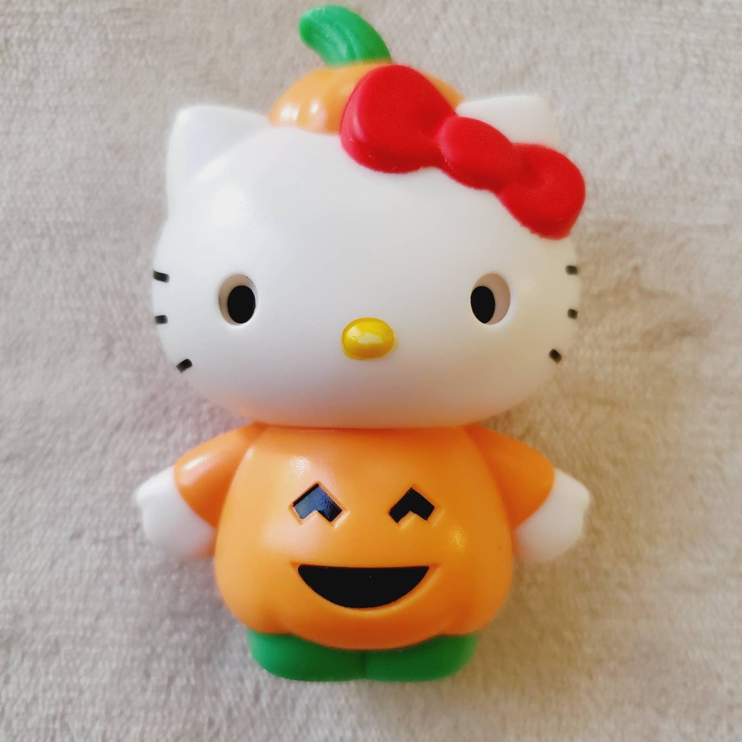 Halloween Hello Kitty McDonald's Toy '19 Bundle. Skeleton, Pumpkin, Rocker & Witch