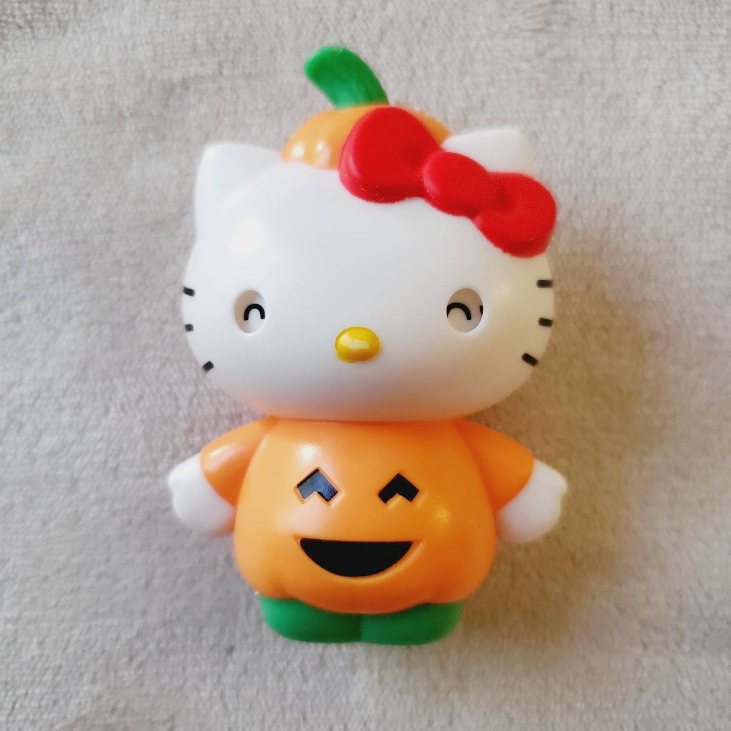 Halloween Hello Kitty McDonald's Toy '19 Bundle. Skeleton, Pumpkin, Rocker & Witch