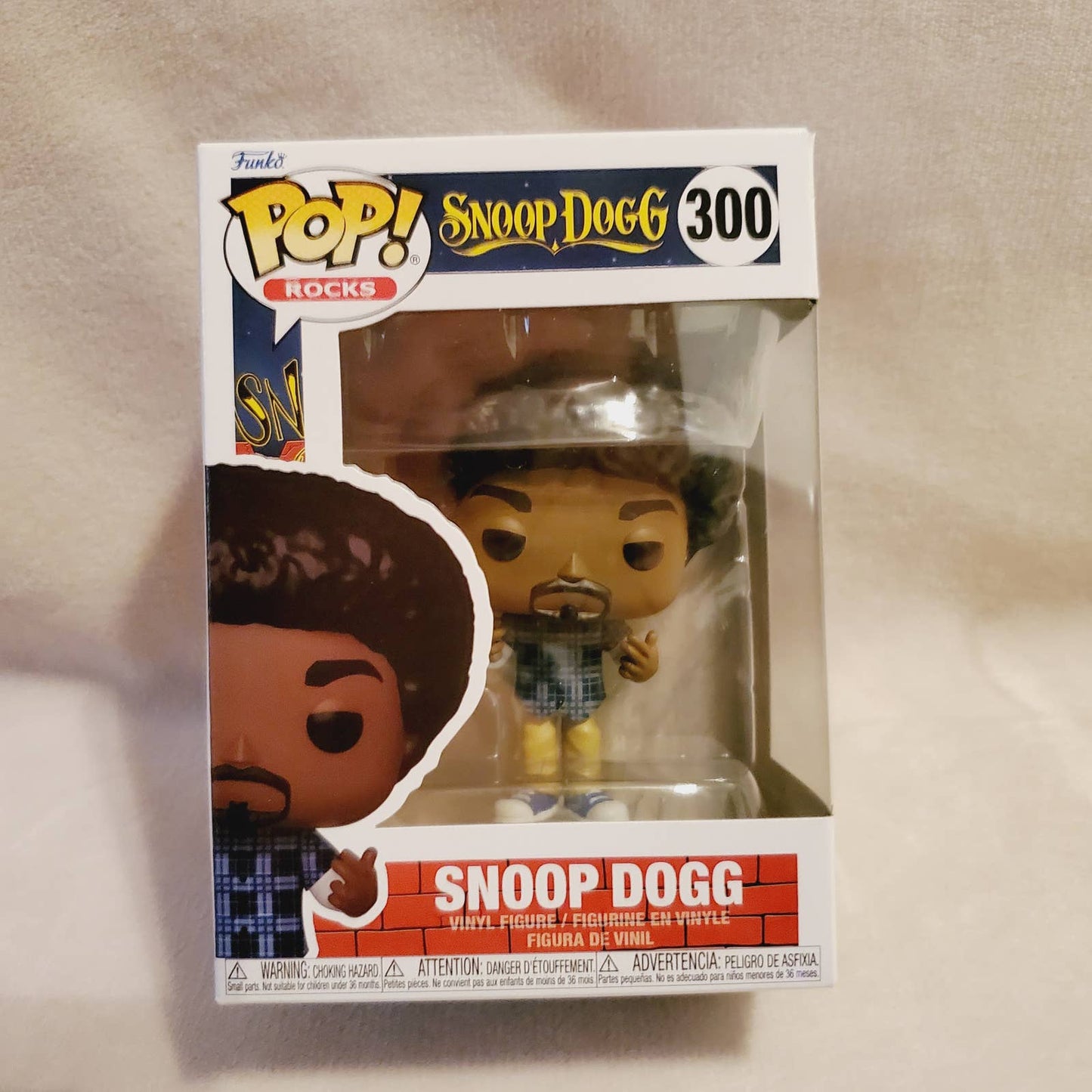 Snoop Dogg Funko POP! Rocks 300. Vinyl Figurine. Released 2022 - NIB